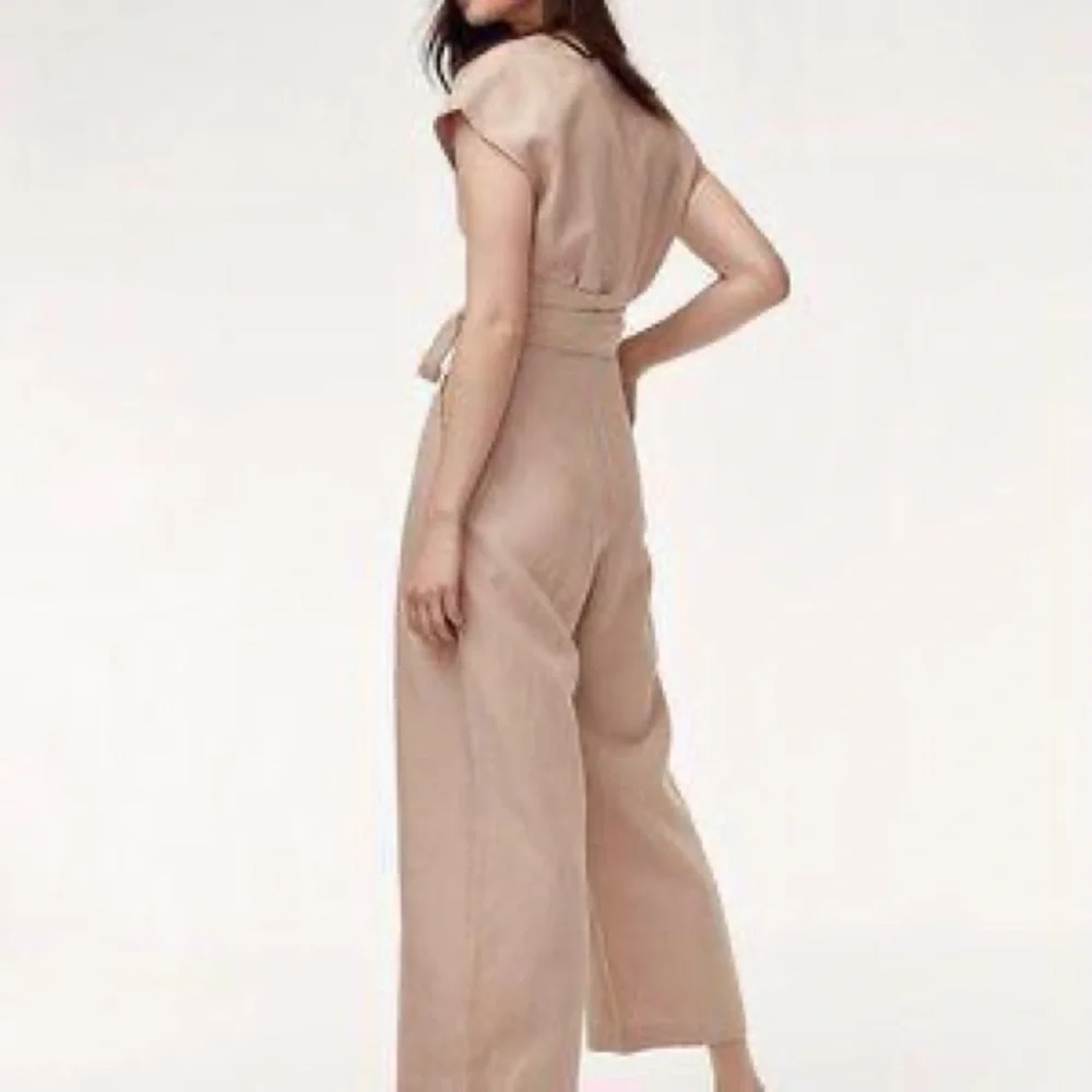 Aritzia Wilfred Brax Jumpsuit in Cairo, size 00